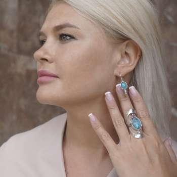 Серебряное кольцо с бирюзой 01R931TQ
