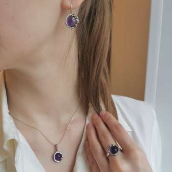 Серебряное кольцо с аметистом и куб.цирконом MVR1536AM