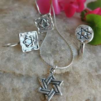 Серебряное колье 01N2044