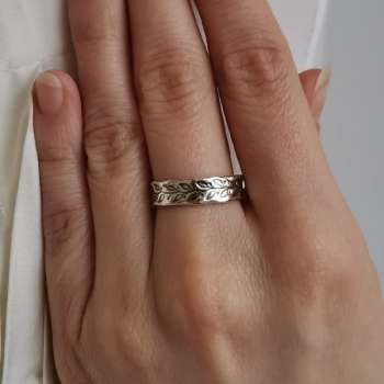 Серебряное кольцо 01R1480/2
