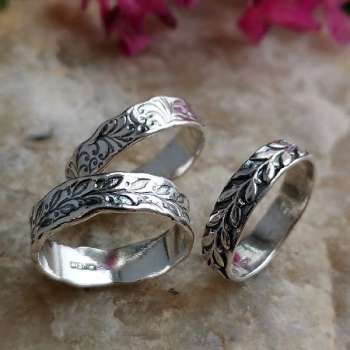 Серебряное кольцо 01R1480/3