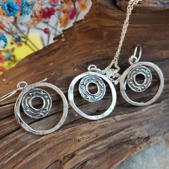 Серебряное колье 01N967