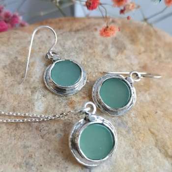 Серебряное колье с авантюрином 01N1325AV