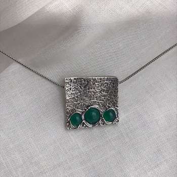 Серебряное колье с халцедоном 01N3935HL/1