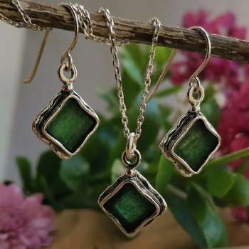Серебряное колье с авантюрином 01N1656AV