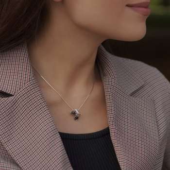 Серебряное колье с гранатом MVN1627GR
