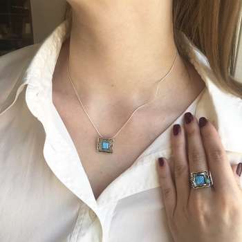 Серебряное кольцо с опалом иск. 01R371OP
