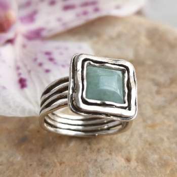 Серебряное кольцо с жадеитом 01R755JD/1