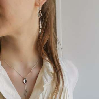 Серебряное колье с жадеитом 01N2066JD