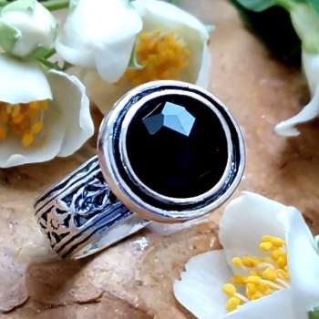 Серебряное кольцо с ониксом 01R539ON
