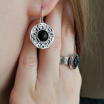 Серебряное кольцо с ониксом 01R539ON