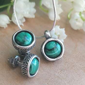 Серебряное колье с малахитом DN001ML