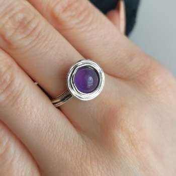 Серебряное кольцо с аметистом 01R762AM