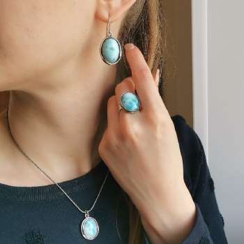 Серебряное колье с ларимаром 01N833LM