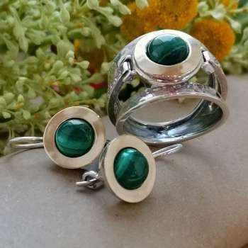 Серебряные серьги с малахитом и золотом MVE1732GML