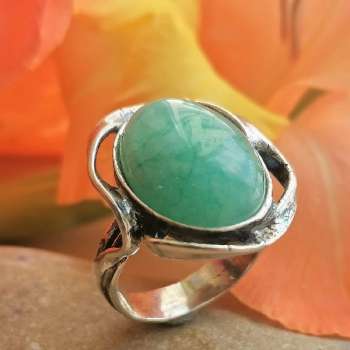 Серебряное кольцо с жадеитом 01R897JD