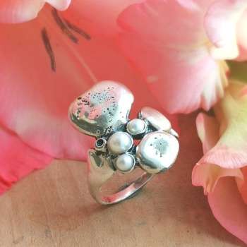 Серебряное кольцо с жемчугом MVR804PL
