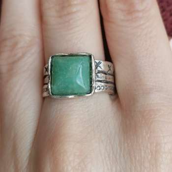 Серебряное кольцо с жадеитом 01R374JD/1