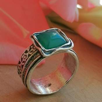 Серебряное кольцо с халцедоном 01R485HL/3