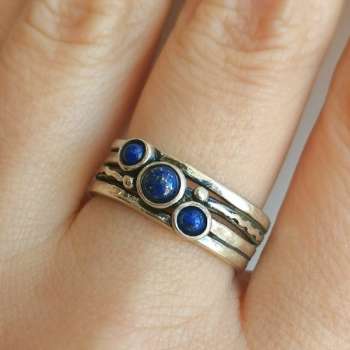 Серебряное кольцо с лазуритом 01R592LZ