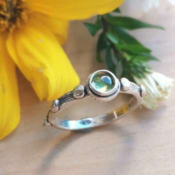 Серебряное кольцо с перидотом 01R598/1PR