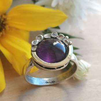 Серебряное кольцо с аметистом, куб.цирконом и золотом MVR1536GAM