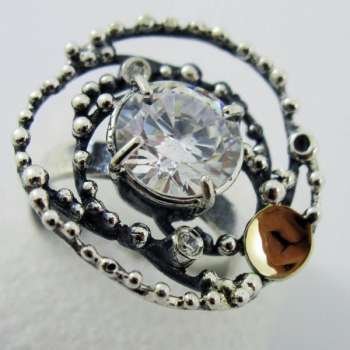 Серебряное кольцо с куб.цирконом и золотом MVR1059GCZ Серебряное кольцо с куб.цирконом и золотом MVR1059GCZ