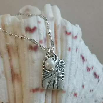 Серебряное колье с жемчугом 01N3486PL