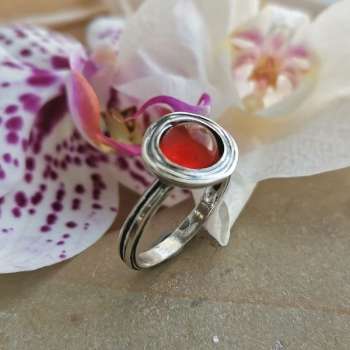 Серебряное кольцо с сердоликом 01R762SR