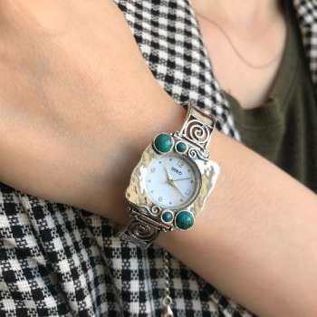 Серебряные часы с бирюзой 01W062TQ