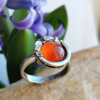 Серебряное кольцо с сердоликом и куб.цирконом MVR1536SR