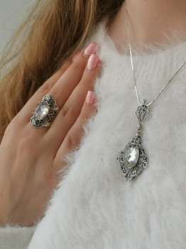 Серебряное колье с куб.цирконом MVN1060CZ