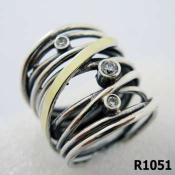 Серебряное кольцо с куб.цирконом и золотом MVR1051GCZ