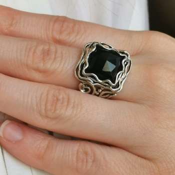 Серебряное кольцо с ониксом 01R1759ON