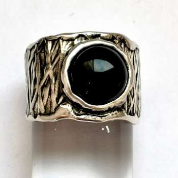 Серебряное кольцо с ониксом 01R2646ON