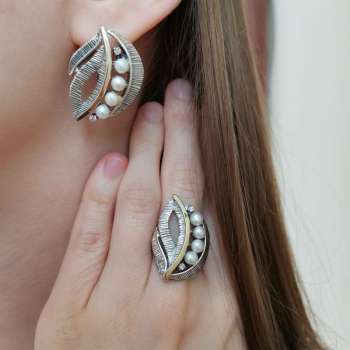 Серебряное кольцо с жемчугом, куб.цирконом и золотом MVR2075GPL