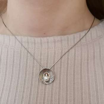 Серебряный кулон с жемчугом, куб.цирконом и золотом MVP2102GPL