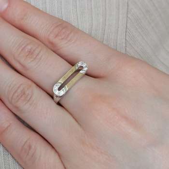 Серебряное кольцо с куб.цирконом и золотом MVR2148GCZ