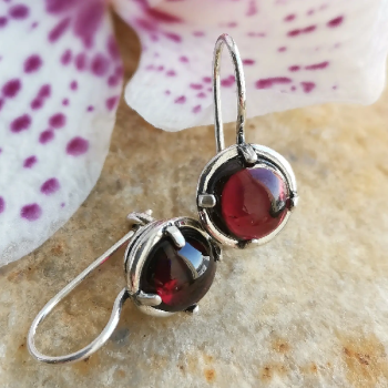 Серебряные серьги с гранатом 01E851GR