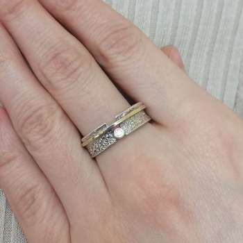 Серебряное кольцо с куб.цирконом и золотом MVR2094GCZ