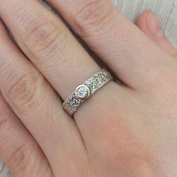 Серебряное кольцо с куб.цирконом и золотом MVR2014GCZ