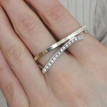 Серебряное кольцо с куб.цирконом и золотом MVR1304GCZ