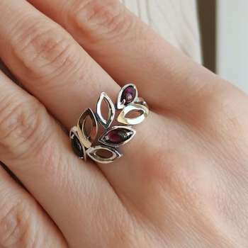 Серебряное кольцо с гранатом и золотом MVR1586GGR