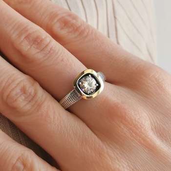 Серебряное кольцо с куб.цирконом и золотом MVR2160GCZ