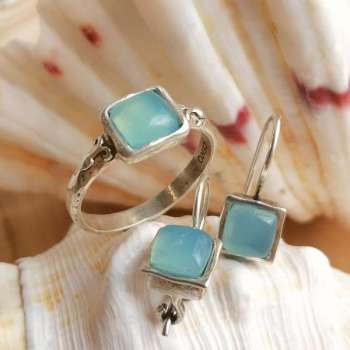 Серебряное кольцо с халцедоном 01R1341HL/2