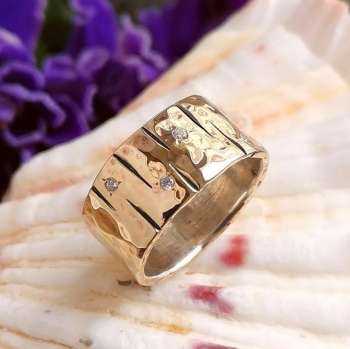 Серебряное кольцо с куб.цирконом и золотом MVR1606GCZ