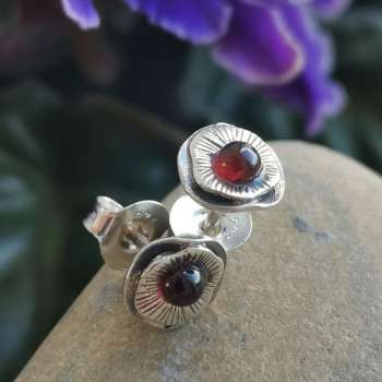 Серебряные серьги с гранатом MVE2129GR