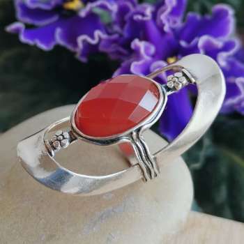 Серебряное кольцо с сердоликом 01R931SR
