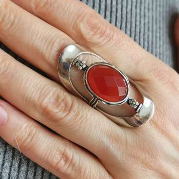 Серебряное кольцо с сердоликом 01R931SR