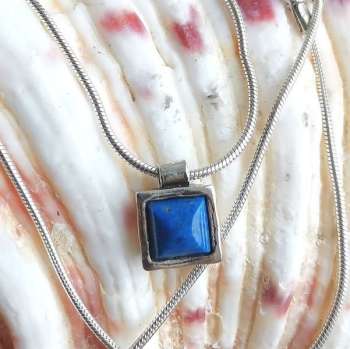 Серебряное колье с лазуритом 01N109LZ